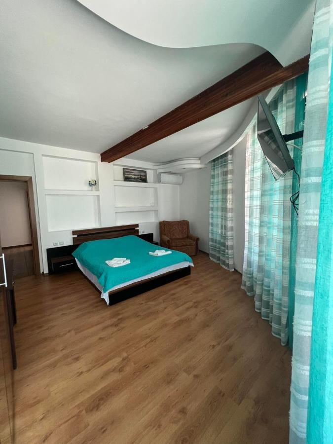 Family Hotel Saint Peter Saints Constantine and Helena ภายนอก รูปภาพ