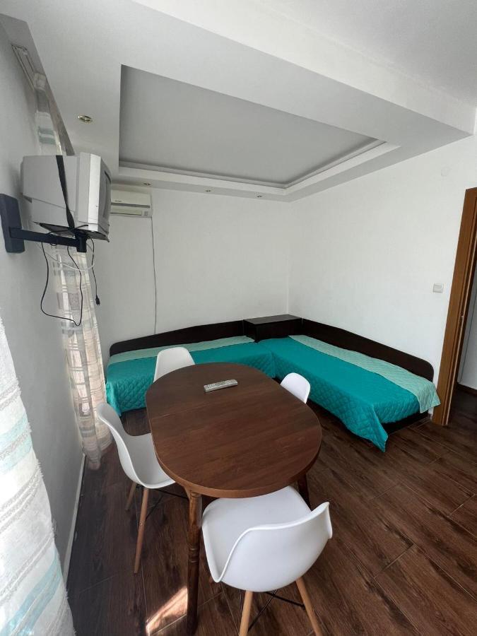 Family Hotel Saint Peter Saints Constantine and Helena ภายนอก รูปภาพ